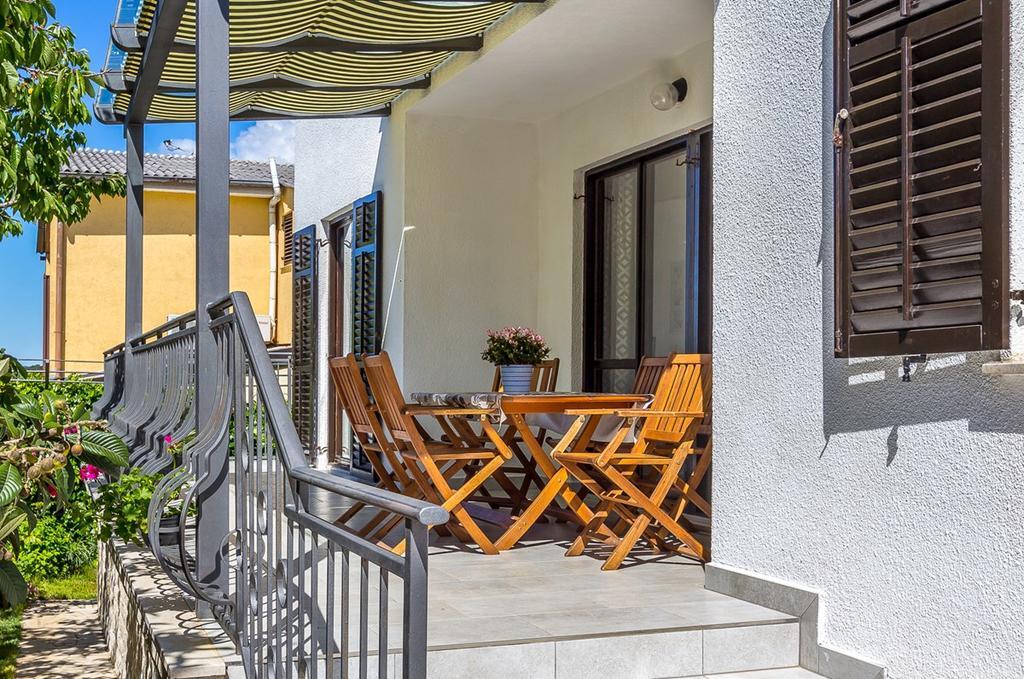 Apartment Viviana Pula Exterior photo