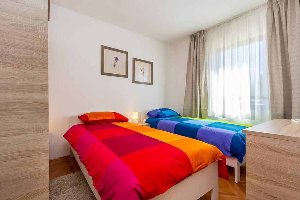 Apartment Viviana Pula Exterior photo