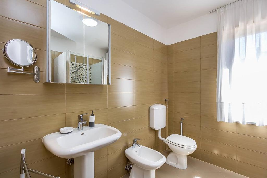Apartment Viviana Pula Exterior photo