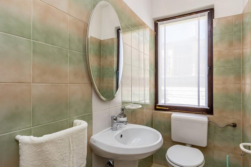Apartment Viviana Pula Exterior photo